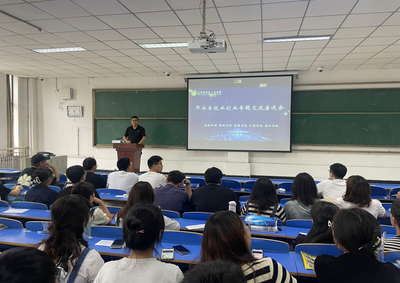 臨床學院精準施策，召開臨床醫學專業學生就業分類座談會